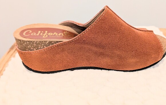Californians Cecilia Wedge Slide Sandal - Picture 4 of 9